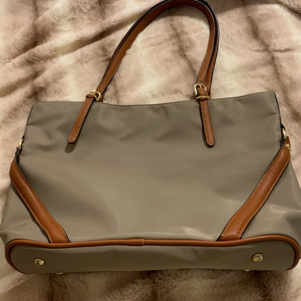 Real Simple purse - Picture 2 of 10
